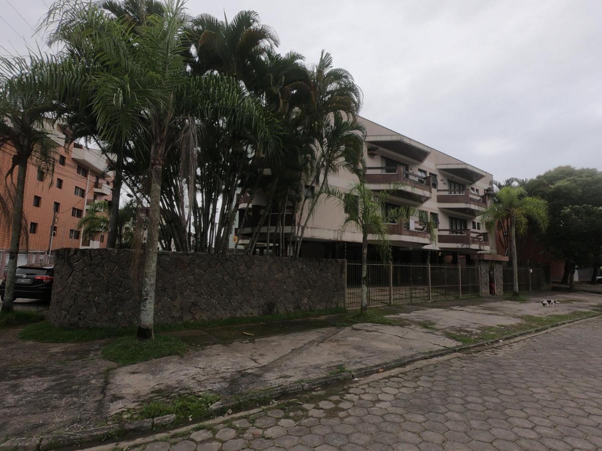 Excelente Localizacao, 400 Metros Da Praia Ar Condicionado E Wi-Fi Apartment Ubatuba Exterior foto
