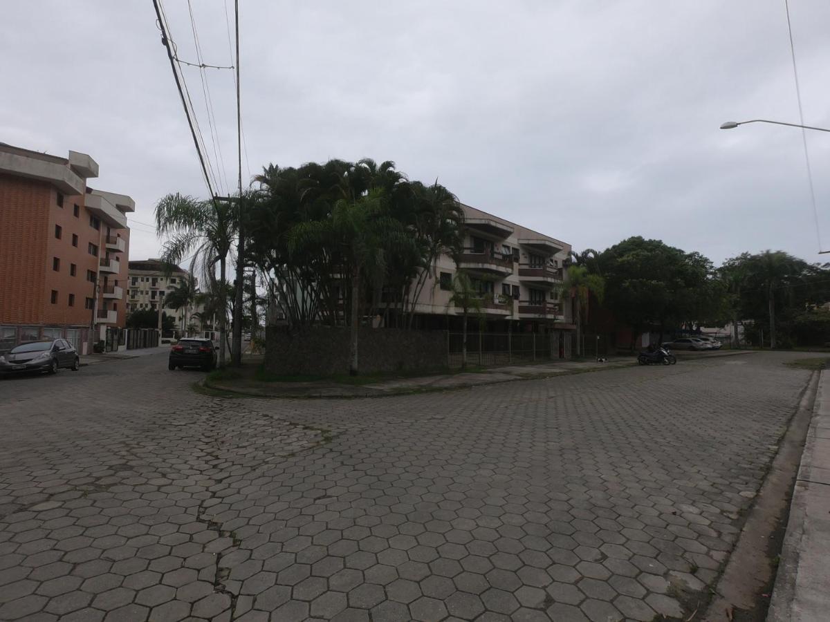 Excelente Localizacao, 400 Metros Da Praia Ar Condicionado E Wi-Fi Apartment Ubatuba Exterior foto